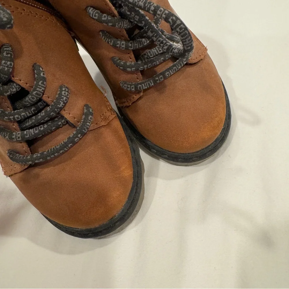 Zara Baby Lace Up Brown Boots - Size 21 (5.5)